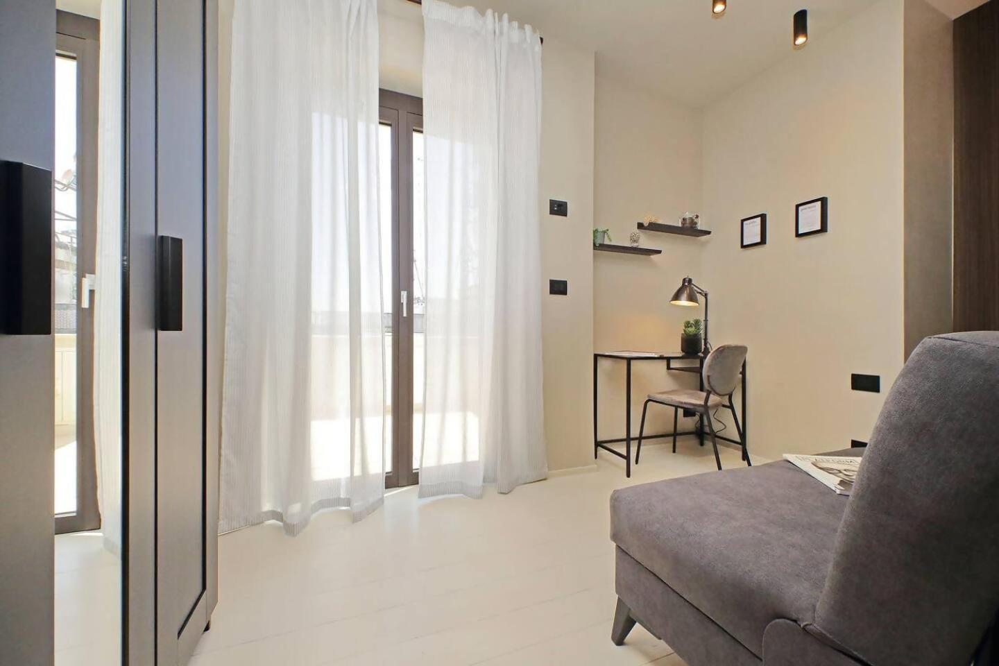 Emmas Vatican Flat Apartment *